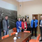 Przestawiciele Miasta Starachowice, fundacji oraz Team Ukraine Love podczas wizyty na Wielkim Piecu