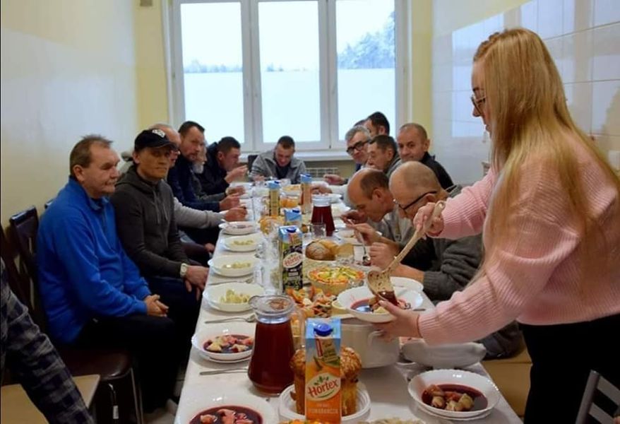 Wigilia w Miejskiej Noclegowni Wigilia w Miejskiej Noclegowni